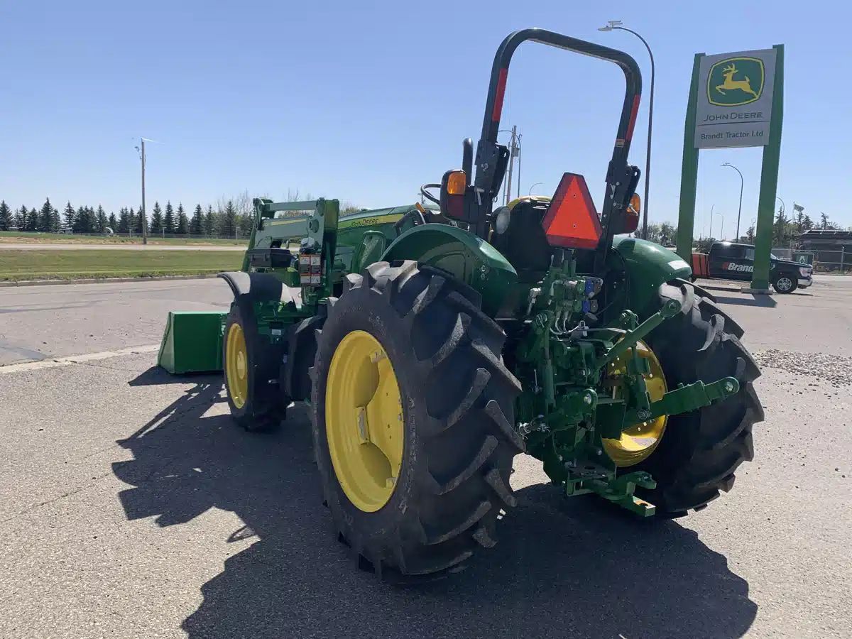 Used 2022 John Deere 5100E - Image 3