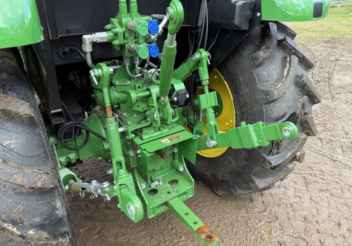 Used 2023 John Deere 5100E - Image 5